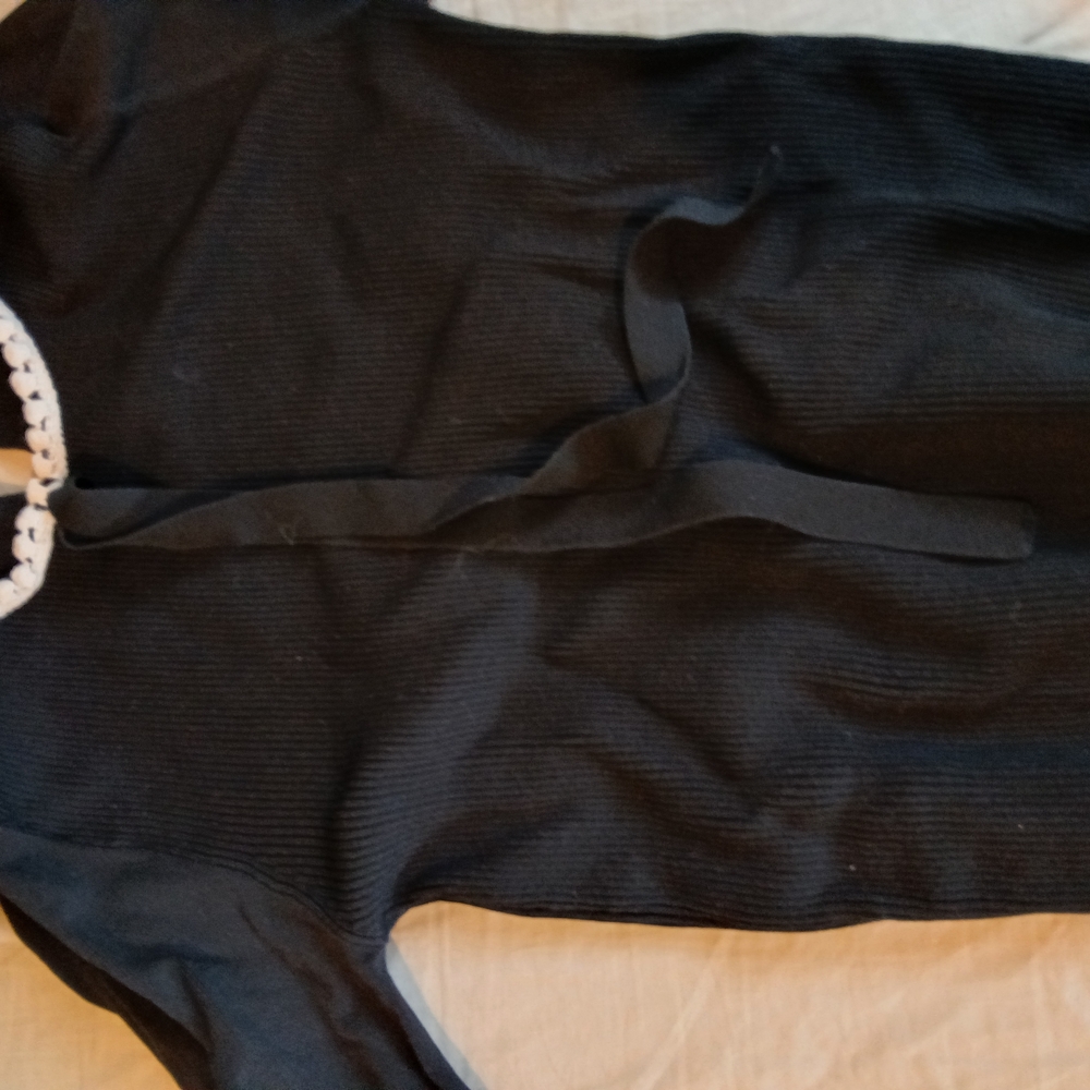 Black Long Sleeve Sweater with White Trim